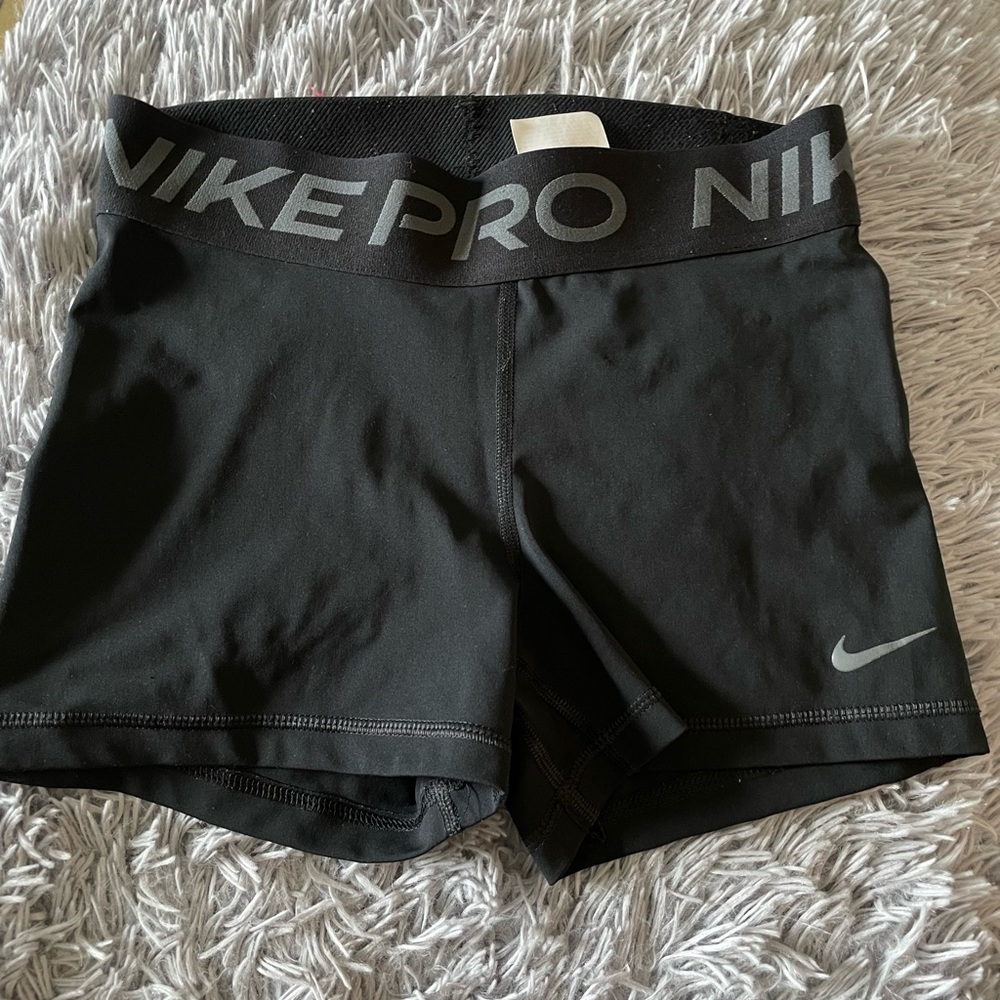 Nike Shorts size Small